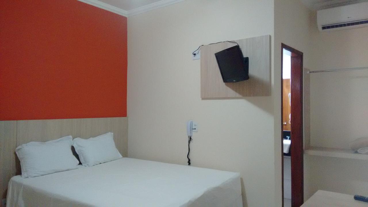 Glória Hotel Olímpia Esterno foto