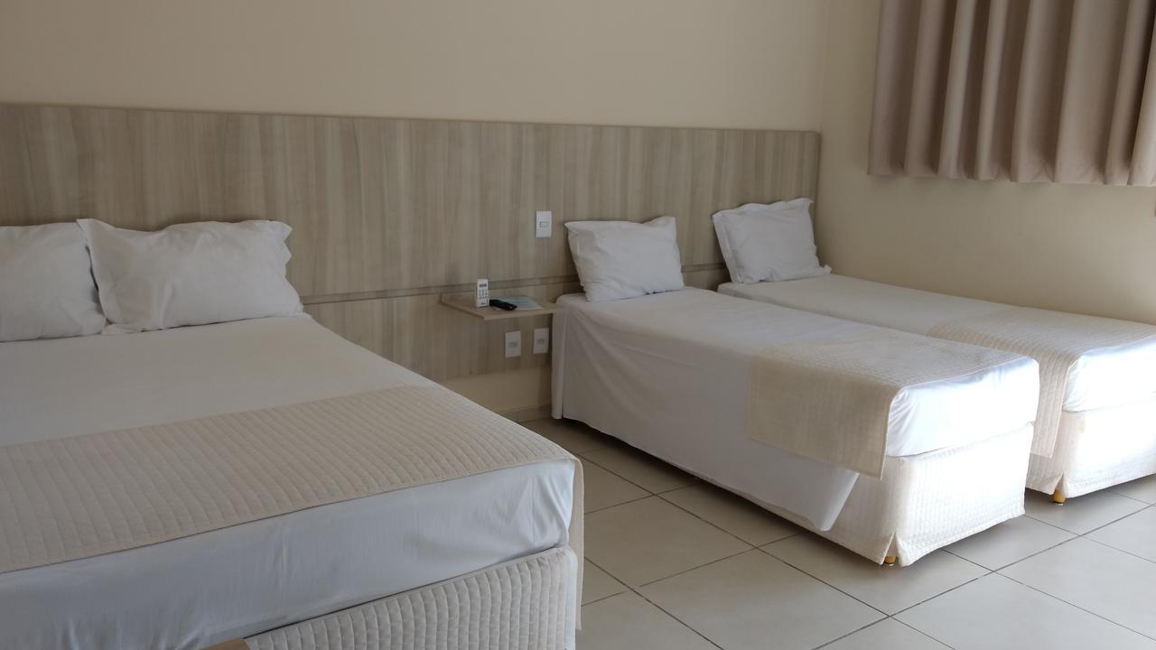 Glória Hotel Olímpia Esterno foto
